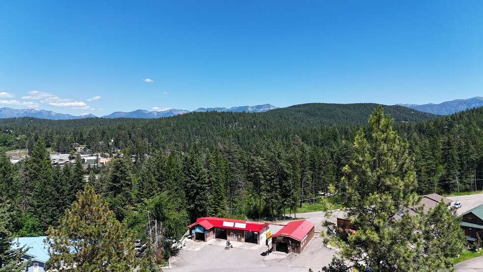 8539 MT Highway 35, Bigfork, MT à vendre - Photo de l’immeuble – Image 3 sur 5