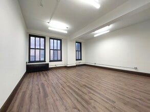 275 4th St E, Saint Paul, MN à louer Photo intérieure– Image 1 sur 3