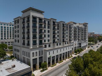 Plus de détails pour 301 Altara Ave, Coral Gables, FL - Logement à vendre