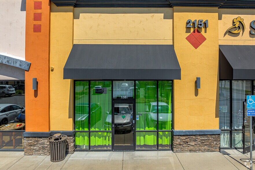 2119-2151 Fulton Ave, Sacramento, CA à louer - Photo de l’immeuble – Image 3 sur 7