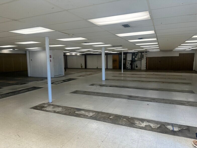 3107 Spring Hill Ave, Mobile, AL à vendre - Photo de l’immeuble – Image 3 sur 6