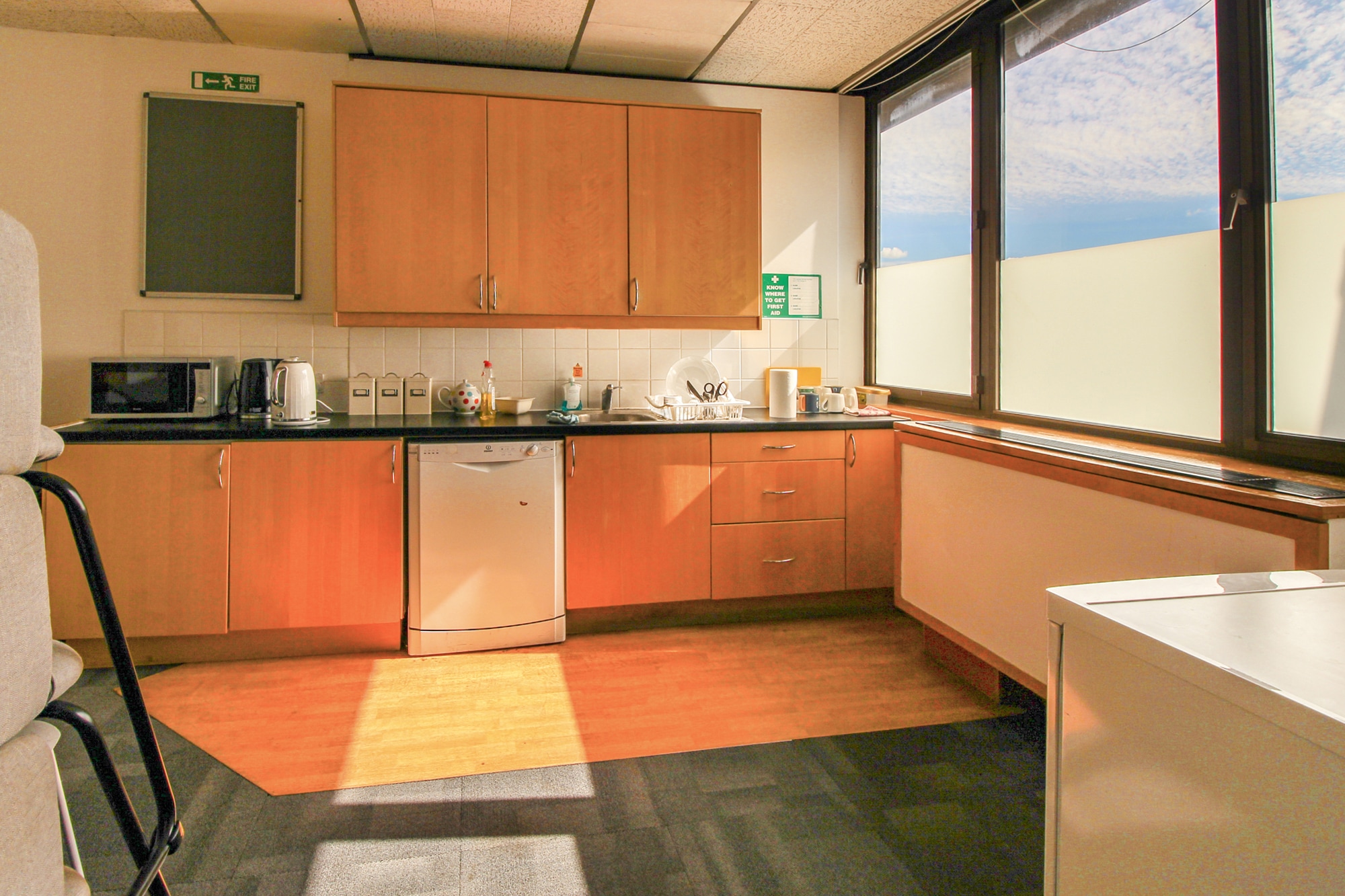 286A Chase Rd, Londres à louer Photo intérieure– Image 1 sur 2