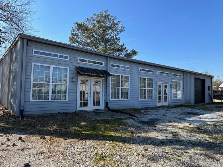 190 Epps Bridge Ln, Athens, GA à louer - Photo de l’immeuble – Image 1 sur 15