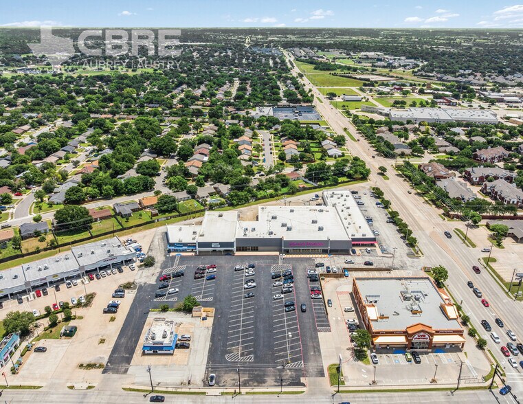 6300-6316 Rufe Snow Dr, North Richland Hills, TX à vendre - Photo de l’immeuble – Image 1 sur 2