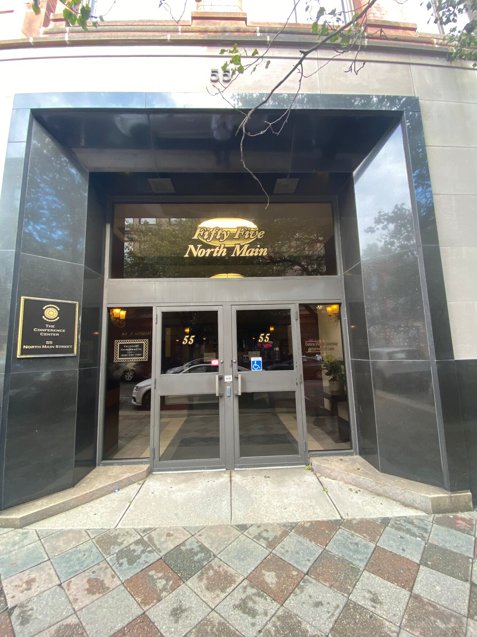 55-59 N Main St, Fall River, MA à louer Photo principale– Image 1 sur 8