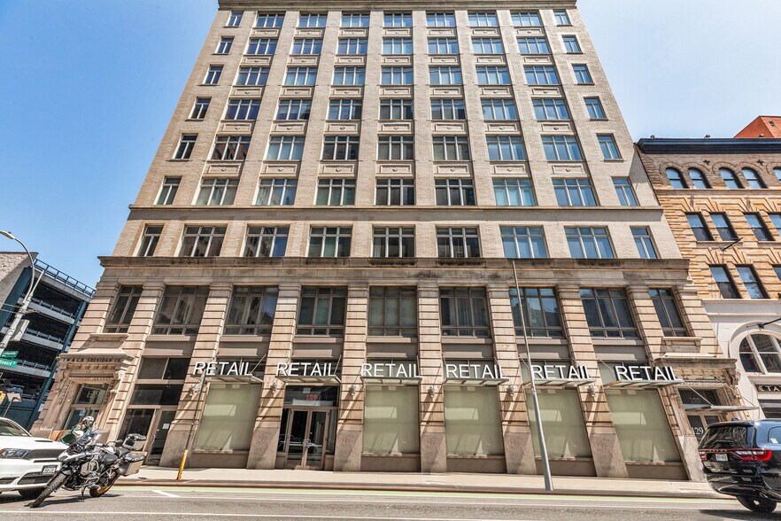129 Lafayette St, New York, NY à louer - Photo de l’immeuble – Image 1 sur 17