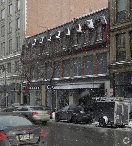 1226-1232 Rue Sainte-Catherine O, Montréal, QC à louer - Photo principale – Image 1 sur 2