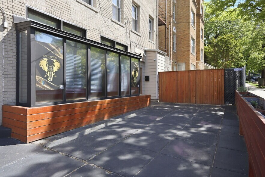 2701 12th St NE, Washington, DC à vendre - Photo de l’immeuble – Image 2 sur 16