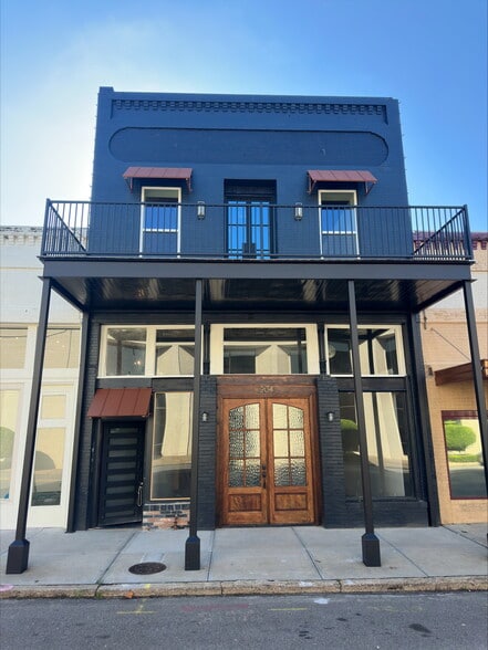 204 Church St, Sulphur Springs, TX à louer - Photo de l’immeuble – Image 1 sur 7