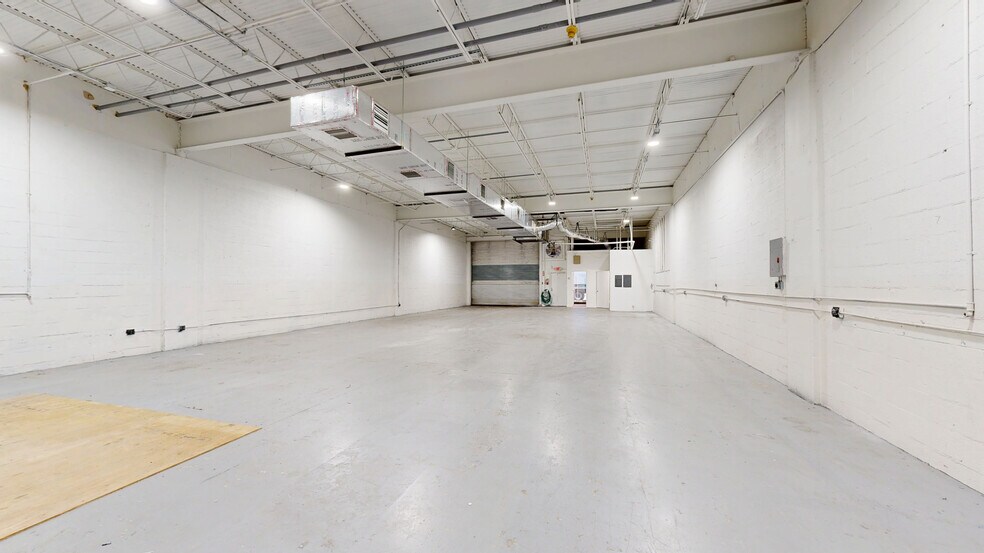 19555 NE 10th Ave, Miami, FL à louer - Numérisation 3D Matterport – Image 2 sur 17