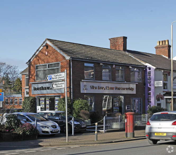 64 Hagley Rd, Stourbridge à louer - Photo de l’immeuble – Image 2 sur 2