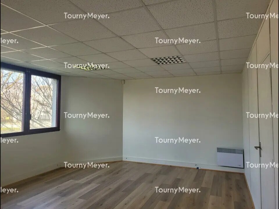 Bureau dans Rennes à louer Photo de l’immeuble– Image 1 sur 7