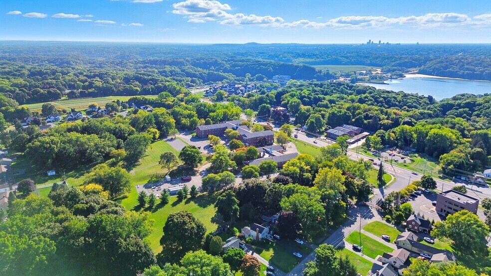 1550 Empire Blvd, Webster, NY à vendre - Photo de l’immeuble – Image 3 sur 13