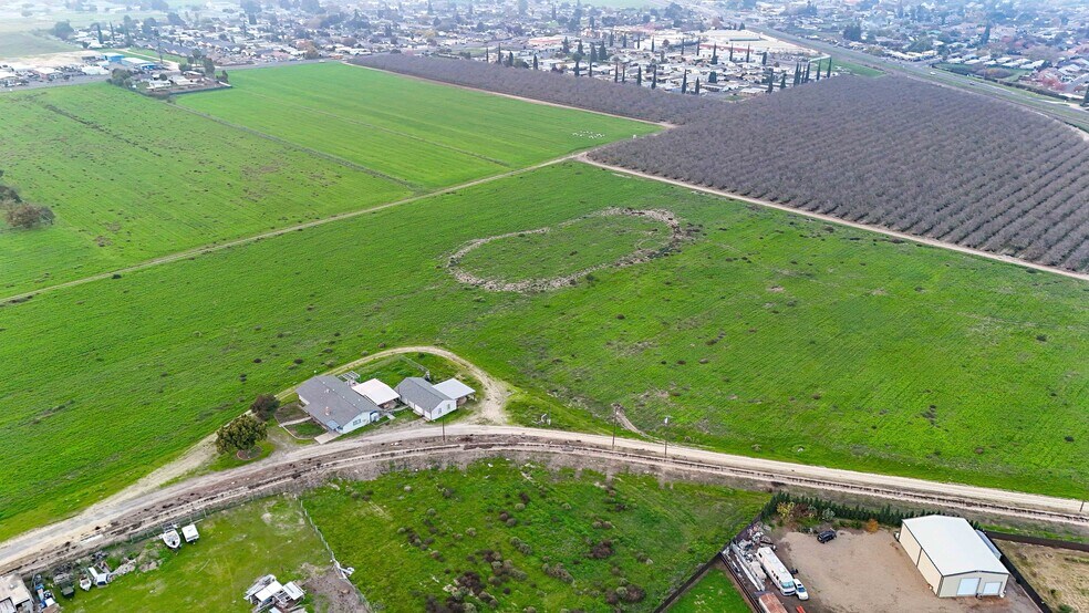 6676 Gertrude Ave, Winton, CA à vendre - Photo principale – Image 1 sur 5