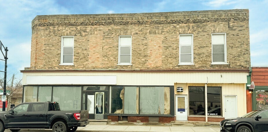 101 Main St, Thedford, ON à vendre Photo principale– Image 1 sur 2