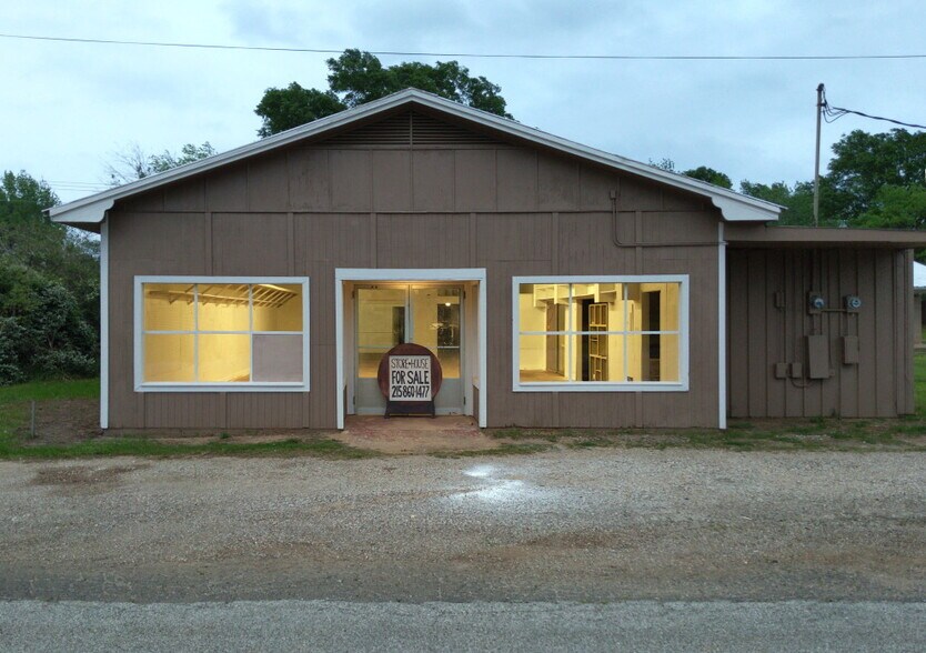 1948 Tenaha St, Center, TX à louer - Photo de l’immeuble – Image 3 sur 17