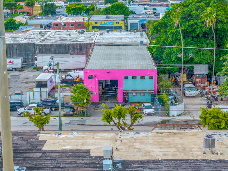 1996 NW 22nd St, Miami, FL à vendre - Photo de l’immeuble – Image 1 sur 29