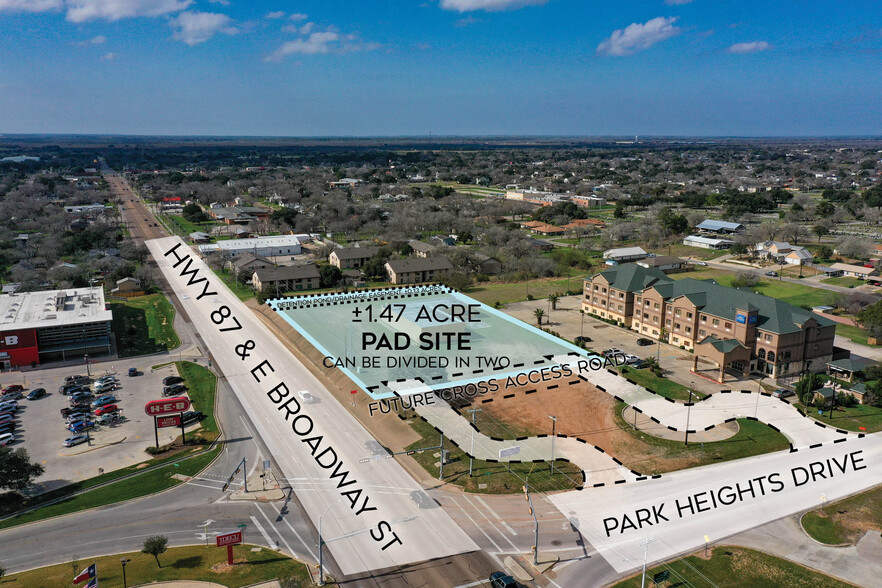 E Broadway St, Cuero, TX à vendre - Photo de l’immeuble – Image 2 sur 7