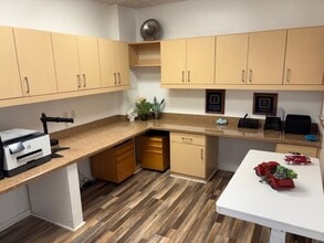 4403 Manchester Ave, Encinitas, CA à louer Photo intérieure– Image 2 sur 7