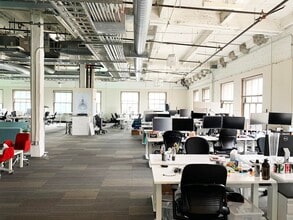 85 2nd St, San Francisco, CA à louer Photo intérieure– Image 2 sur 2