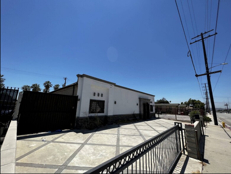 1044 W 1st St, Pomona, CA à louer - Photo de l’immeuble – Image 1 sur 3