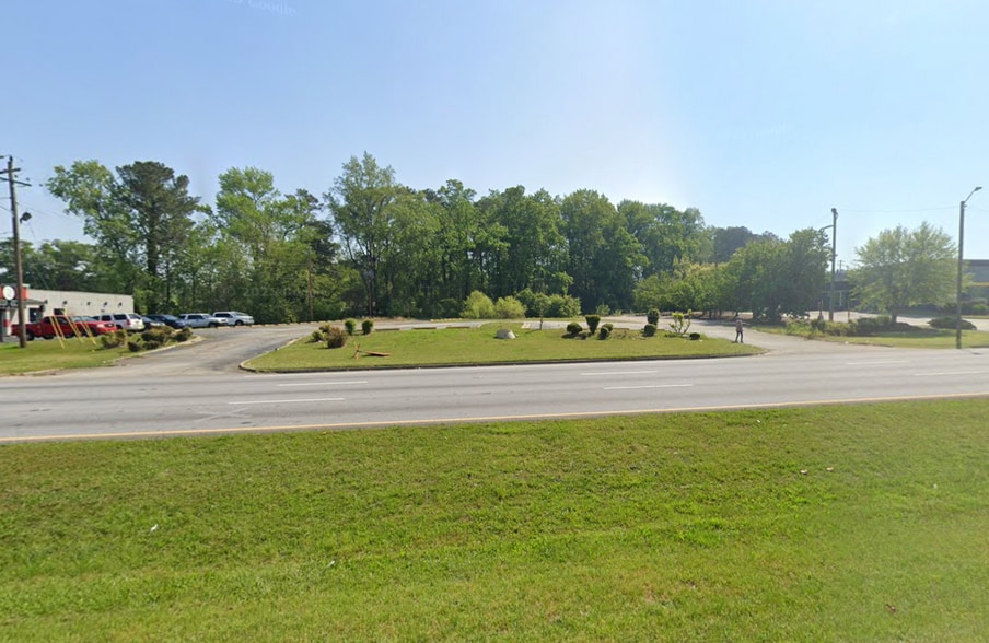 7882 Tara Blvd, Jonesboro, GA à vendre - Photo de l’immeuble – Image 2 sur 6