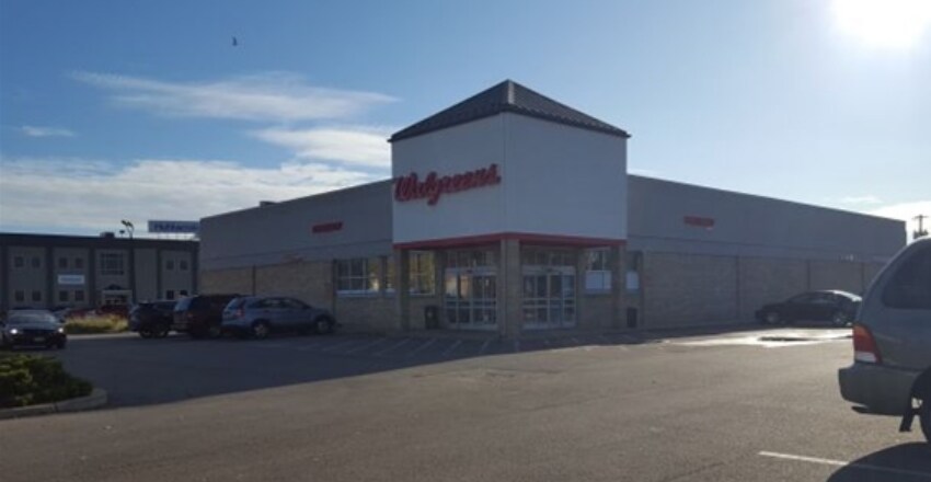 110 E Broadway, Fulton, NY à louer - Photo de l’immeuble – Image 2 sur 4