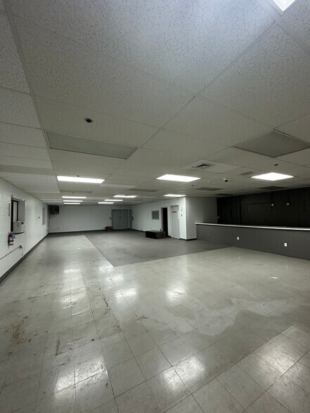 732R Lynnway, Lynn, MA à louer - Photo intérieure – Image 2 sur 4
