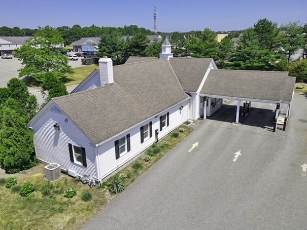 2 Barlows Landing Rd, Pocasset, MA à louer - Photo de l’immeuble – Image 3 sur 16