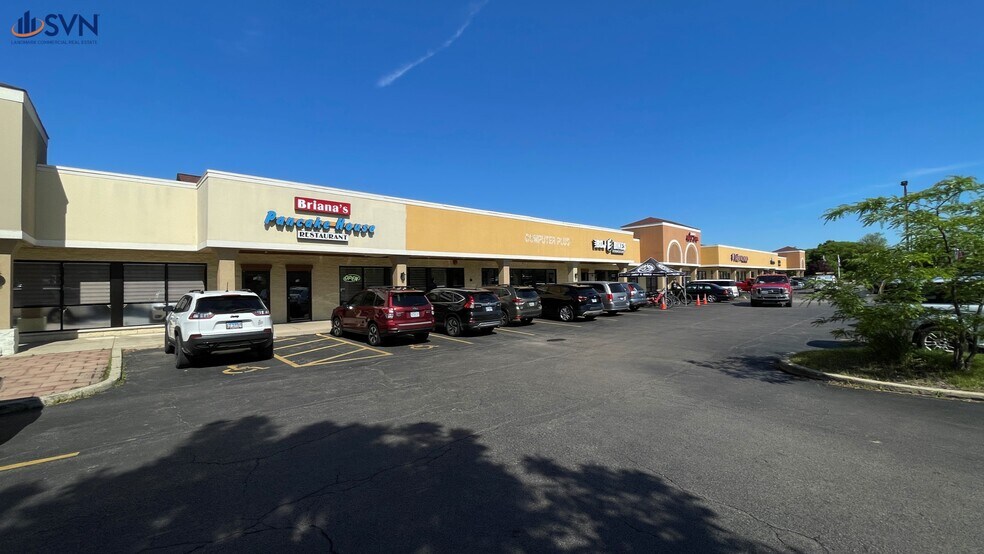 10-90 N Island Ave, Batavia, IL à louer - Photo de l’immeuble – Image 3 sur 7