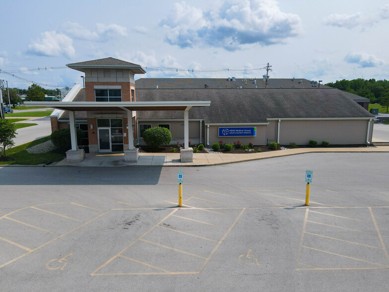 2981 N Main St, Decatur, IL à louer - Photo principale – Image 1 sur 6