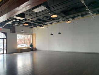 Plus de détails pour 162-164 College St, Burlington, VT - Bureau, Local commercial à louer