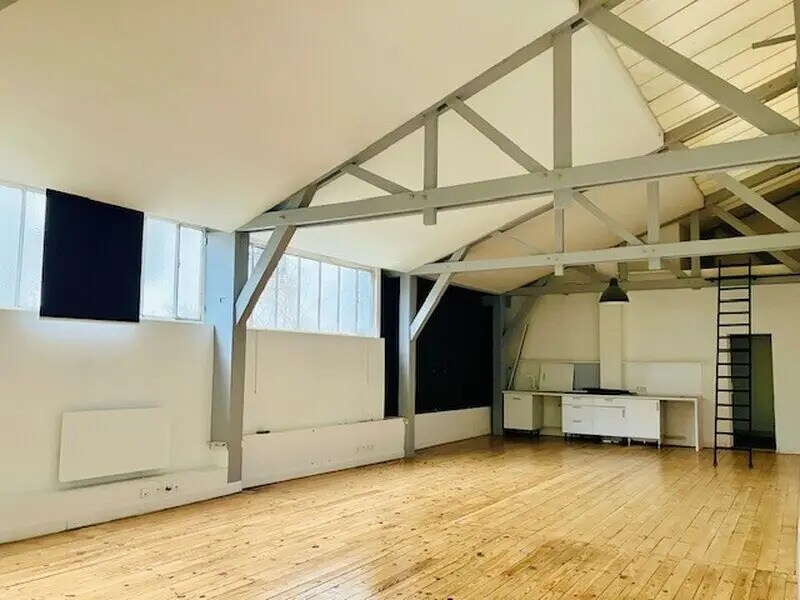 Bureau dans Montreuil à louer Photo de l’immeuble– Image 1 sur 9