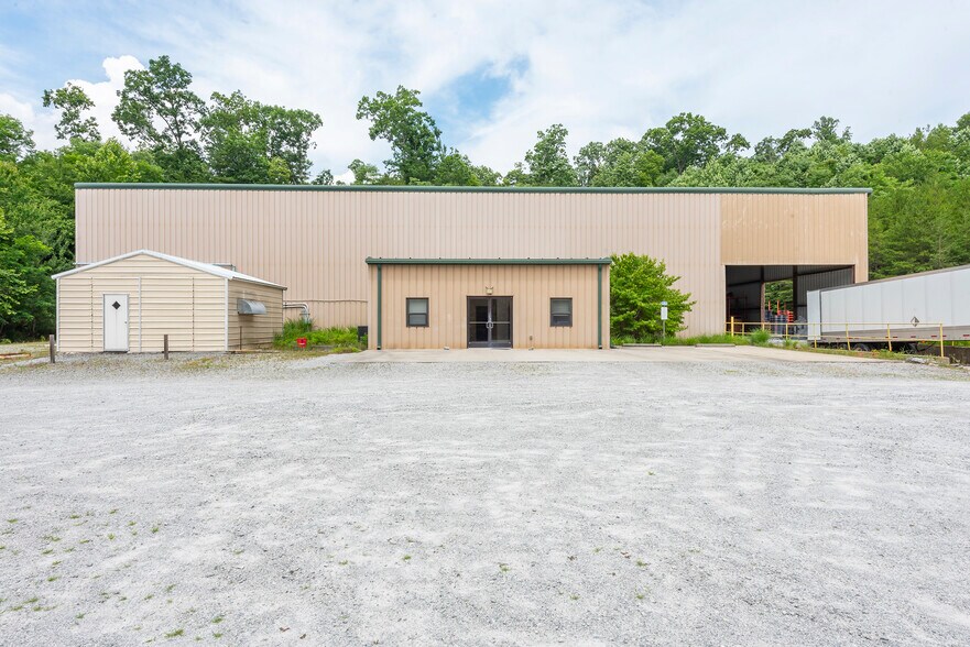 45 Spiral Rd, Arden, NC à vendre - Photo de l’immeuble – Image 2 sur 22