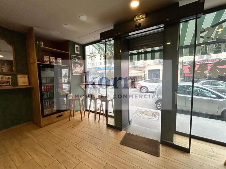 Local commercial dans Paris à louer - Photo intérieure – Image 3 sur 8