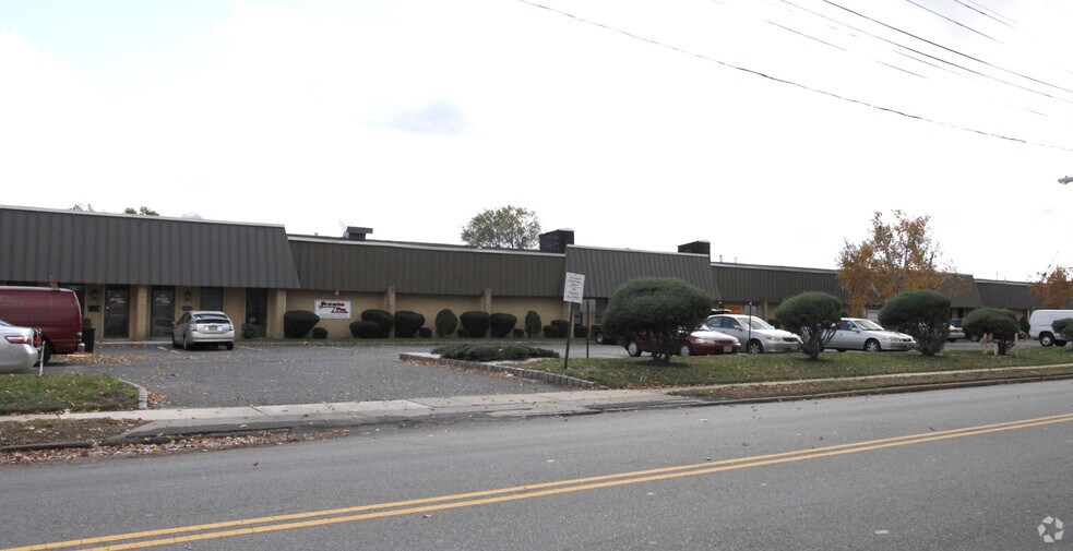 420-532 Lincoln Blvd, Middlesex, NJ à louer - Photo de l’immeuble – Image 3 sur 7