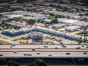 9615-9695 Southwest Fwy, Houston, TX - VUE AÉRIENNE vue de carte - Image1