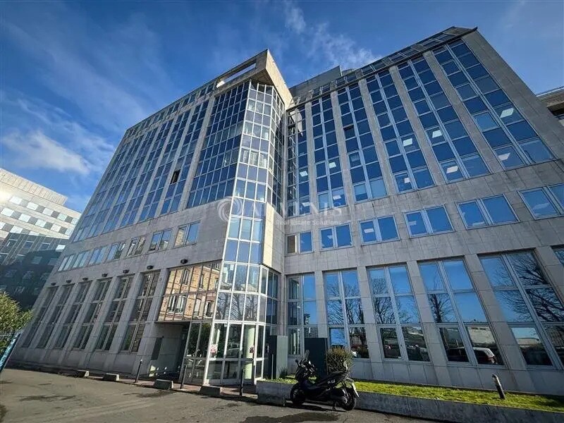 Bureau dans Charenton-le-Pont à louer Photo de l’immeuble– Image 1 sur 7