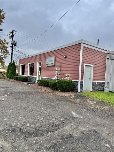 145 Philo Rd, Horseheads, NY à louer - Photo de l’immeuble – Image 2 sur 33