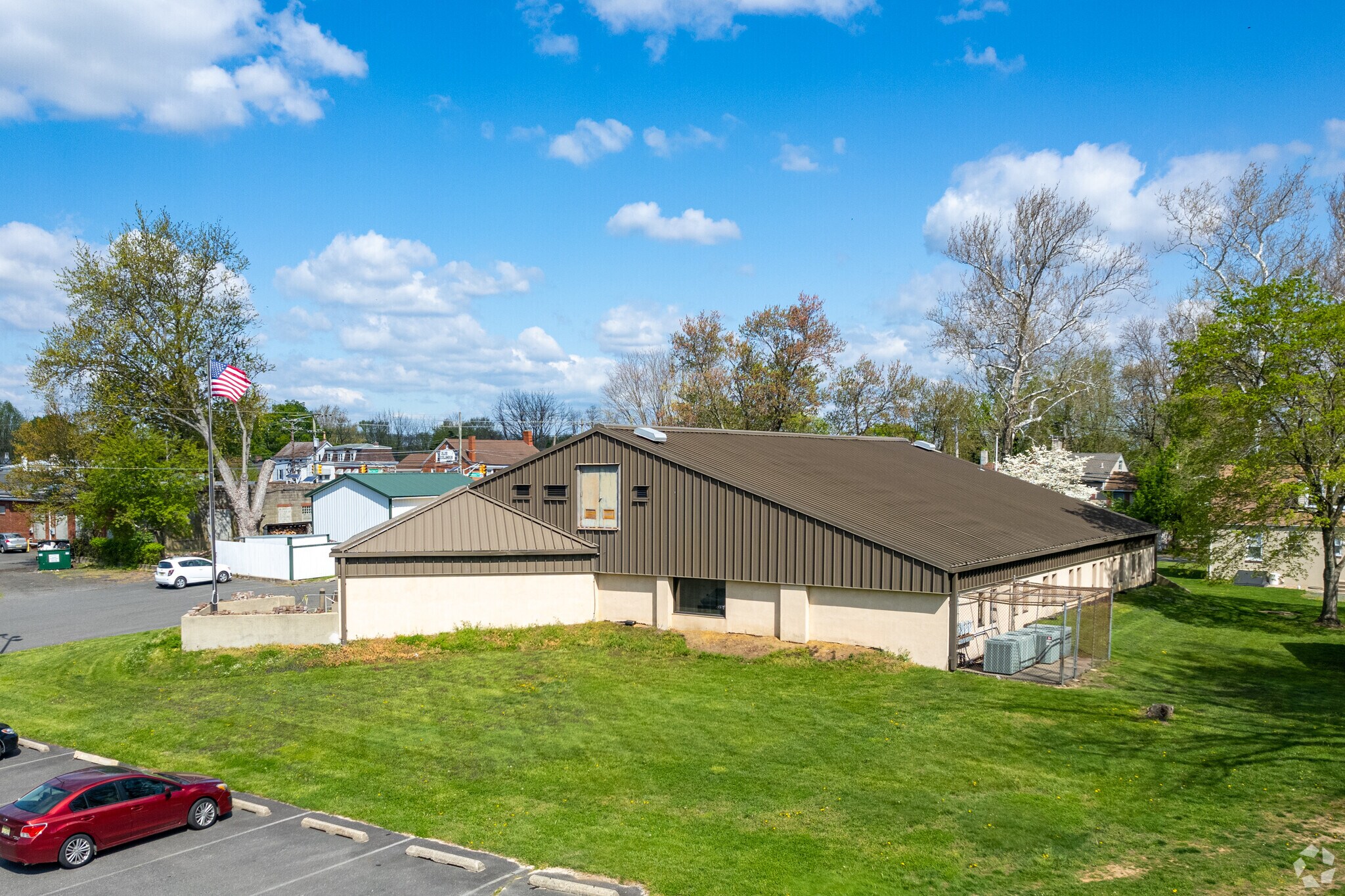 24548 E Main St, Columbus, NJ à louer Photo principale– Image 1 sur 6