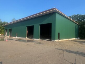 Plus de détails pour 21 Daniels Way, Cranston, RI - Industriel/Logistique à vendre