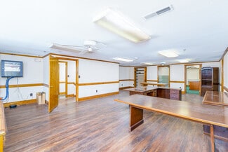 Plus de détails pour 1734 University Commercial Pl, Charlotte, NC - Bureau à louer