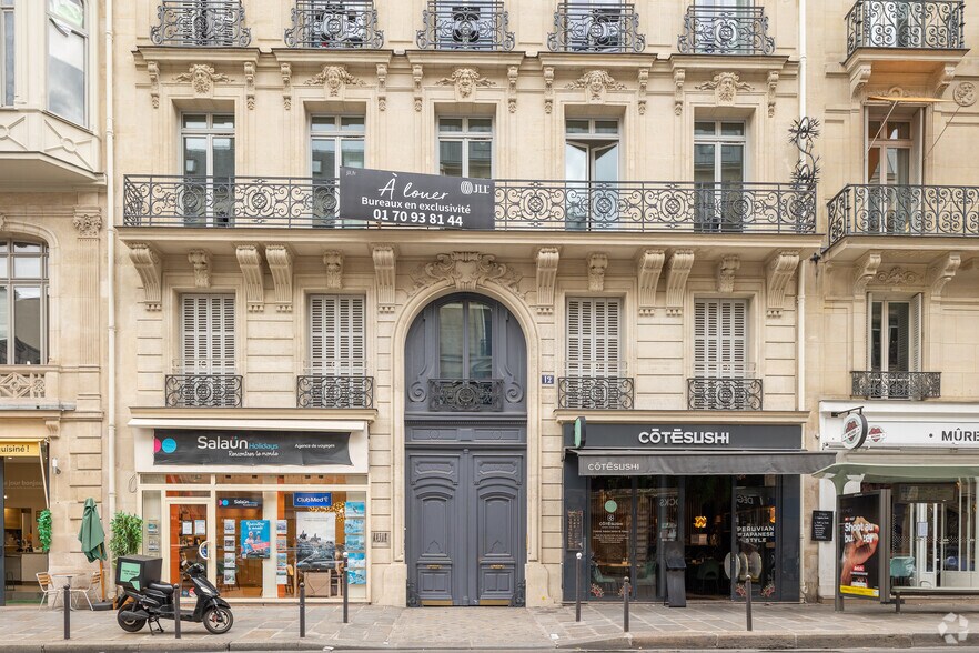 12 Rue La Boétie, Paris à louer - Photo de l’immeuble – Image 2 sur 4