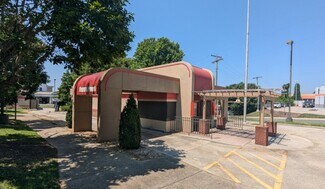 Plus de détails pour 2901 Candlers Mountain Rd, Lynchburg, VA - Local commercial à vendre