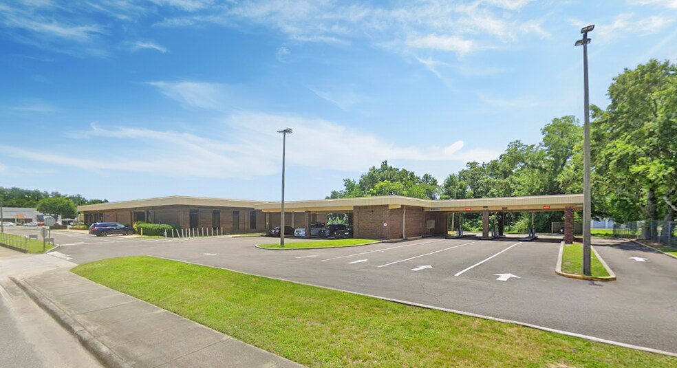 6727 Davis Hwy, Pensacola, FL à vendre - Photo de l’immeuble – Image 2 sur 3
