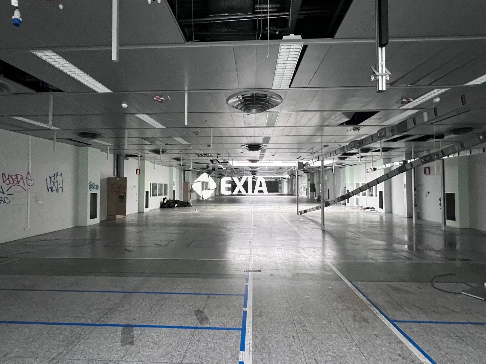 Local d'activités dans Ardon à vendre Photo de l’immeuble– Image 1 sur 6