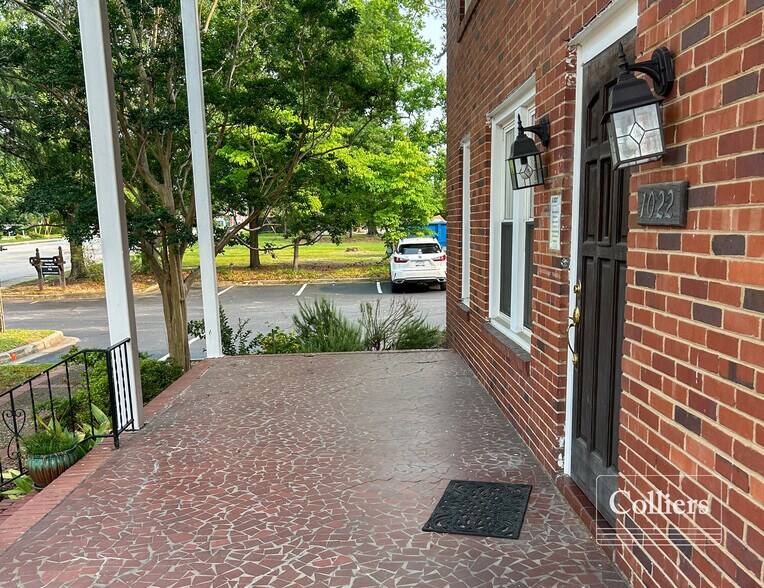 1022 State St, Cayce, SC à louer - Photo de l’immeuble – Image 2 sur 4