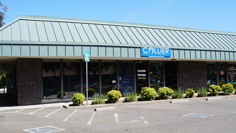 3830 Auburn Blvd, Sacramento, CA à vendre - Photo de l’immeuble – Image 2 sur 8