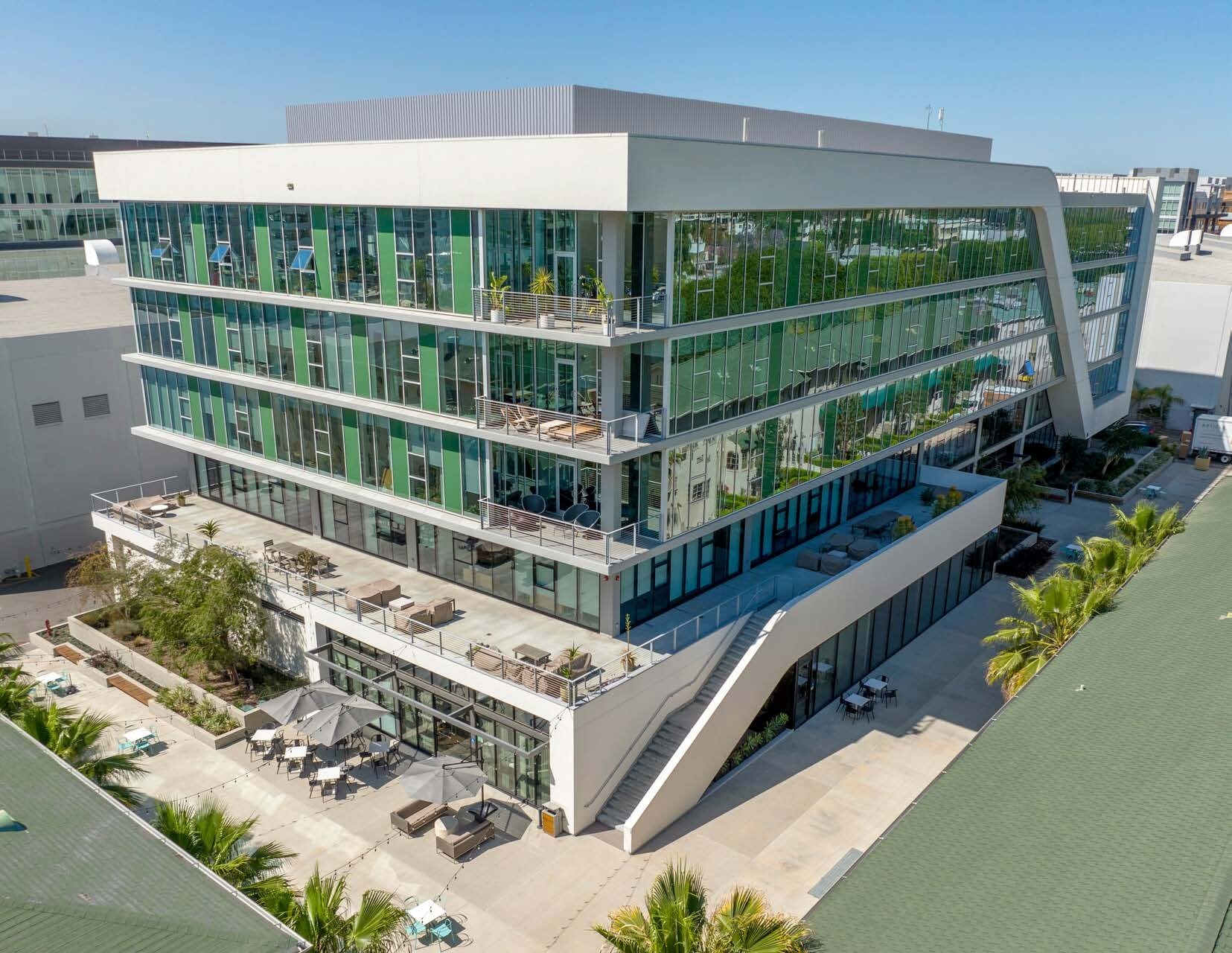 1041 N Formosa Ave, West Hollywood, CA à louer Photo principale– Image 1 sur 10