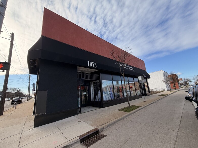 1973 Division Ave S, Grand Rapids, MI à vendre - Photo de l’immeuble – Image 2 sur 2